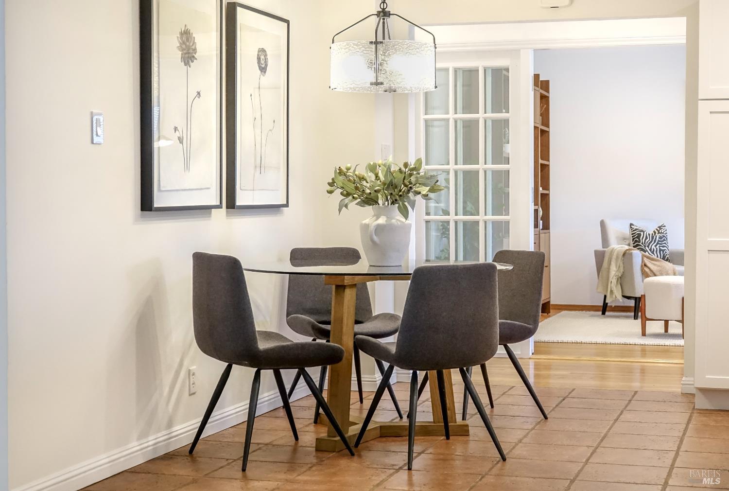 829 Las Pavadas Avenue San Rafael, CA 94903 - Photo 17 of 55 Breakfast area with front room beyond...