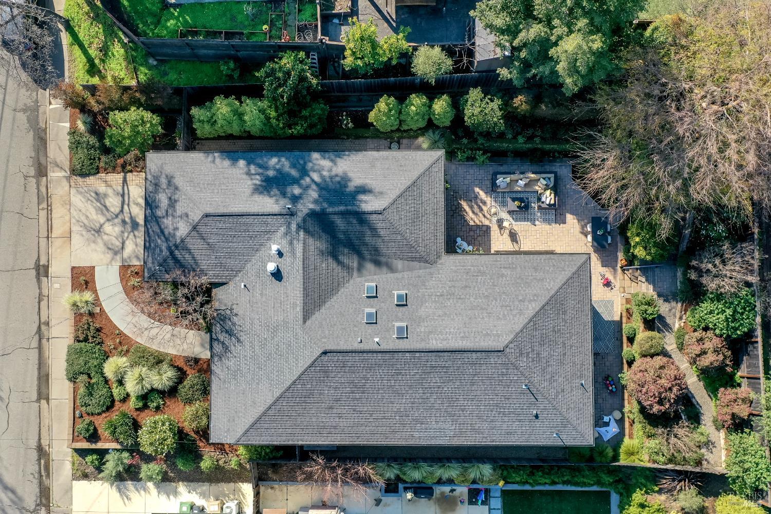 829 Las Pavadas Avenue San Rafael, CA 94903 - Photo 2 of 55 Thoughtfully expanded, one-level living...