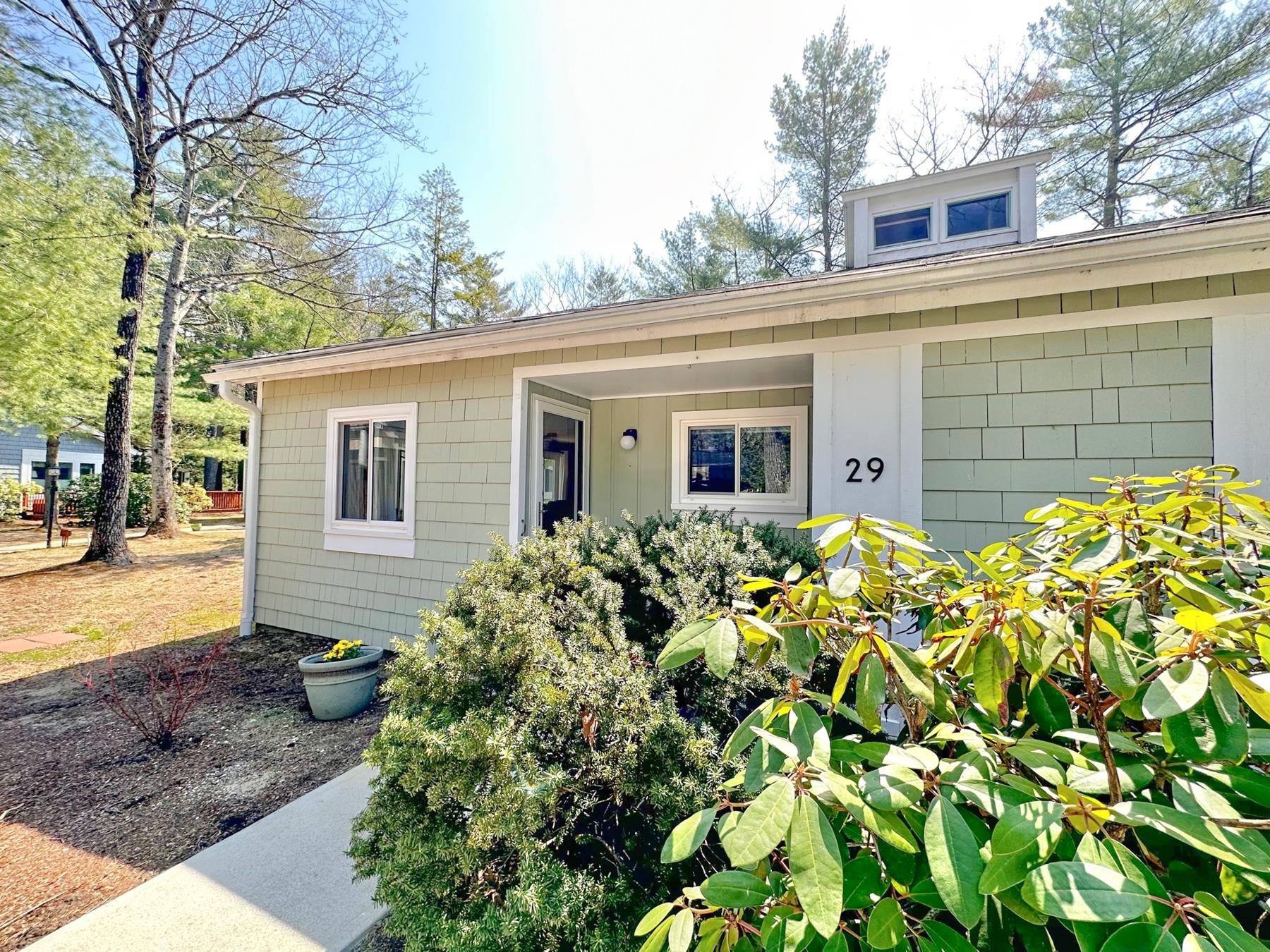 29 Amoskeag Road Concord, NH 03301 - Photo 1 of 27