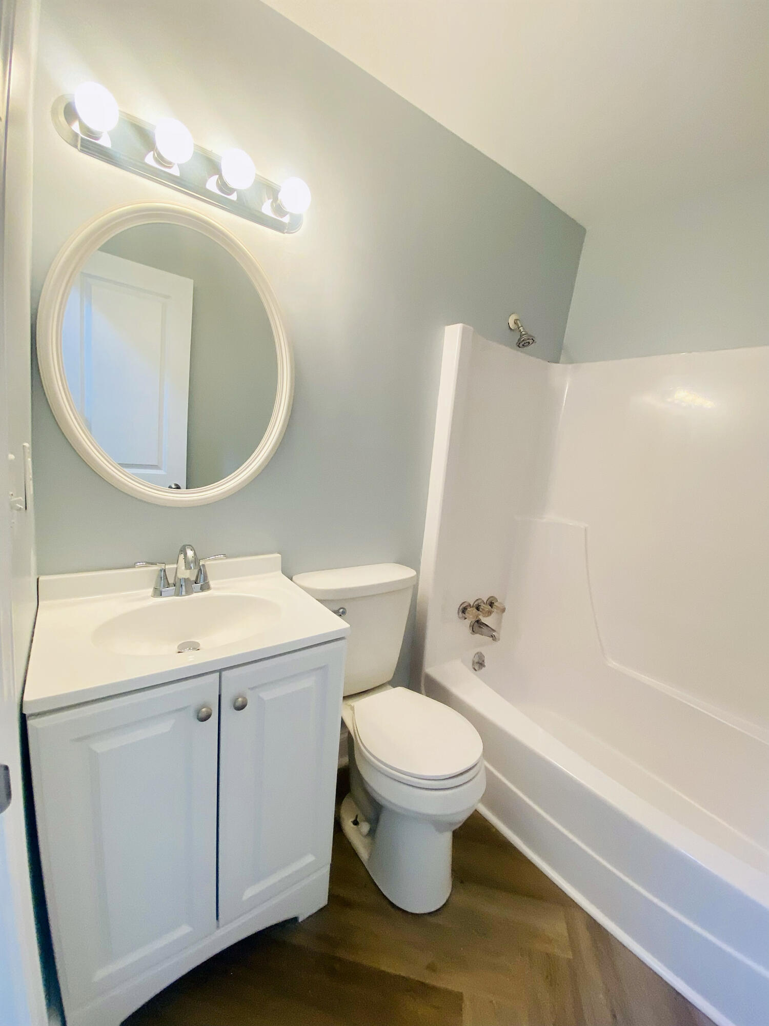 3328 Hillis Road Augusta, GA 30906 - Photo 9 of 19 Full Bathroom