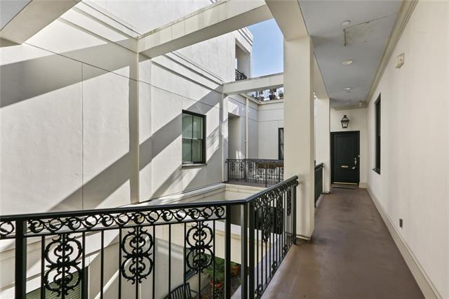 215 Decatur Street, Unit 405 New Orleans, LA 70130 - Photo 11 of 13