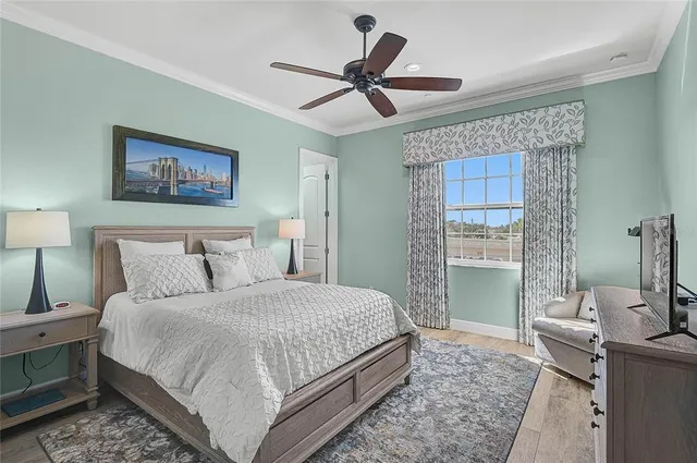 $1,950,000 | 205 East Venice Avenue, Venice, FL 34285