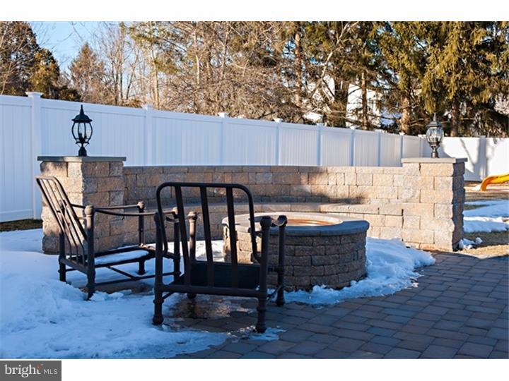 165 Waverly Road Southampton, PA 18966 - Photo 14 of 17 Gallery Image 14