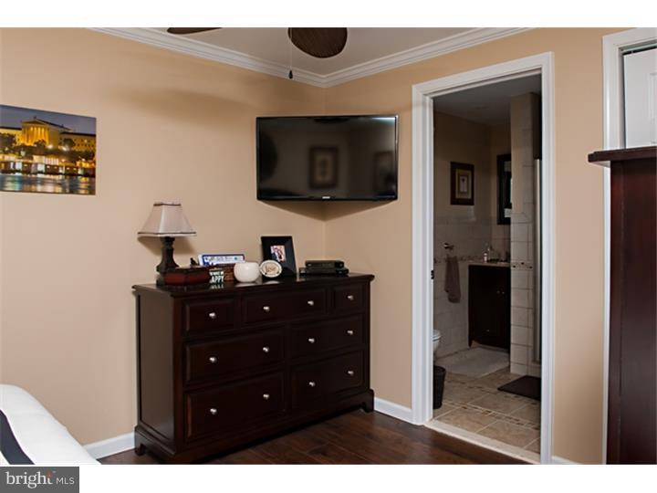165 Waverly Road Southampton, PA 18966 - Photo 8 of 17 Gallery Image 8