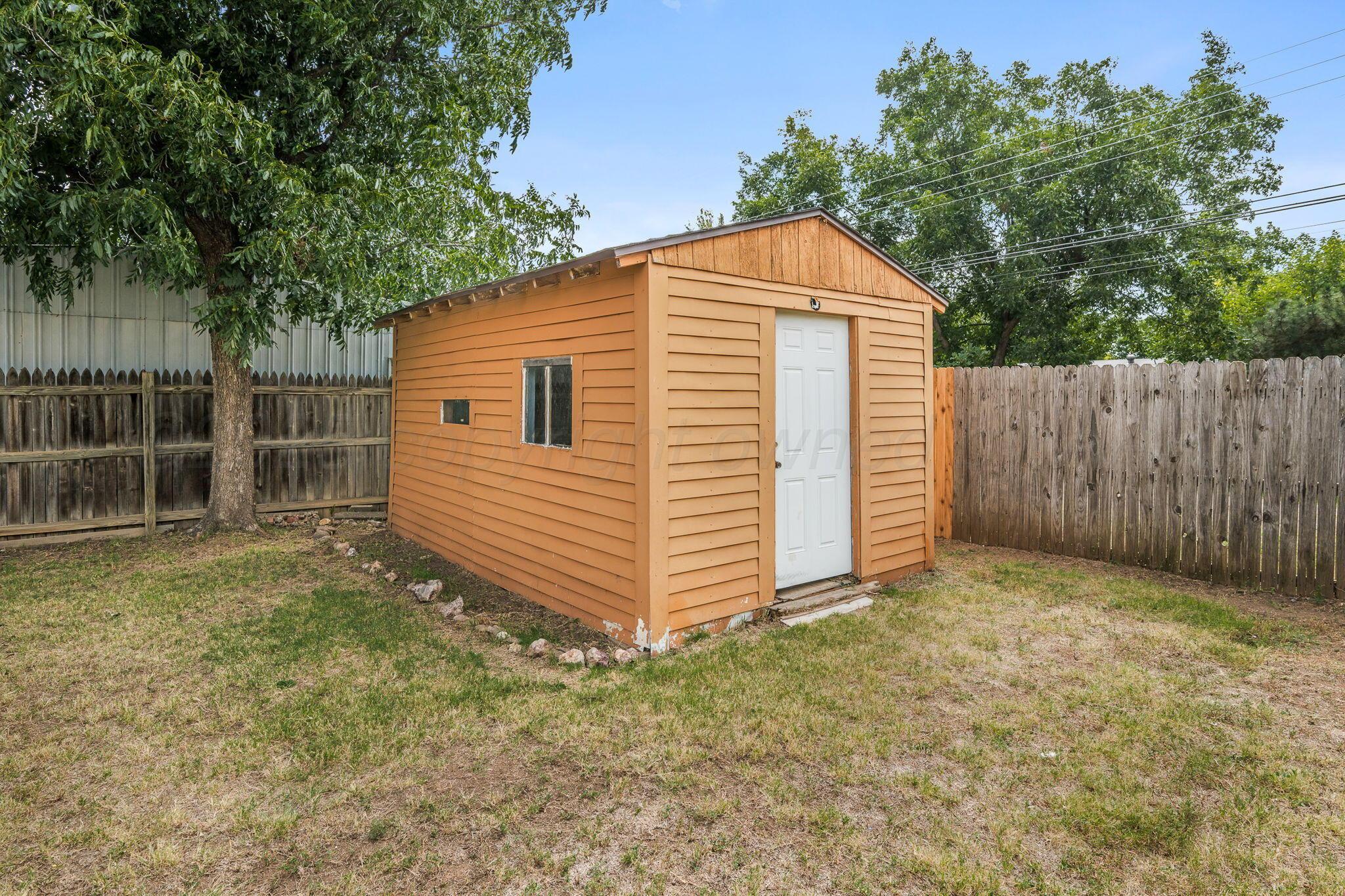 5507 Randolph Road Amarillo, TX 79106 - Photo 20 of 20 Storage Building