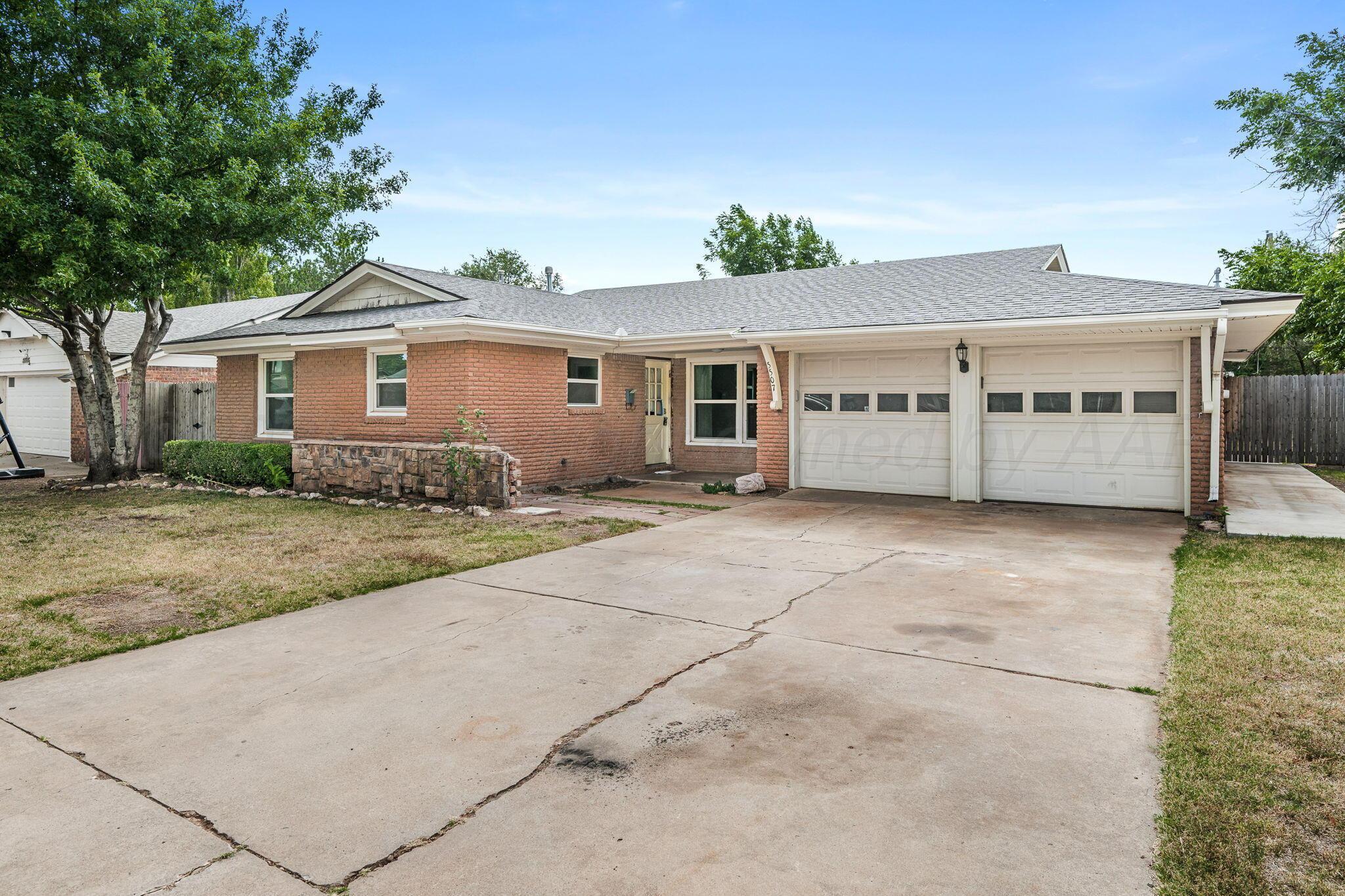 5507 Randolph Road Amarillo, TX 79106 - Photo 2 of 20 Front v2