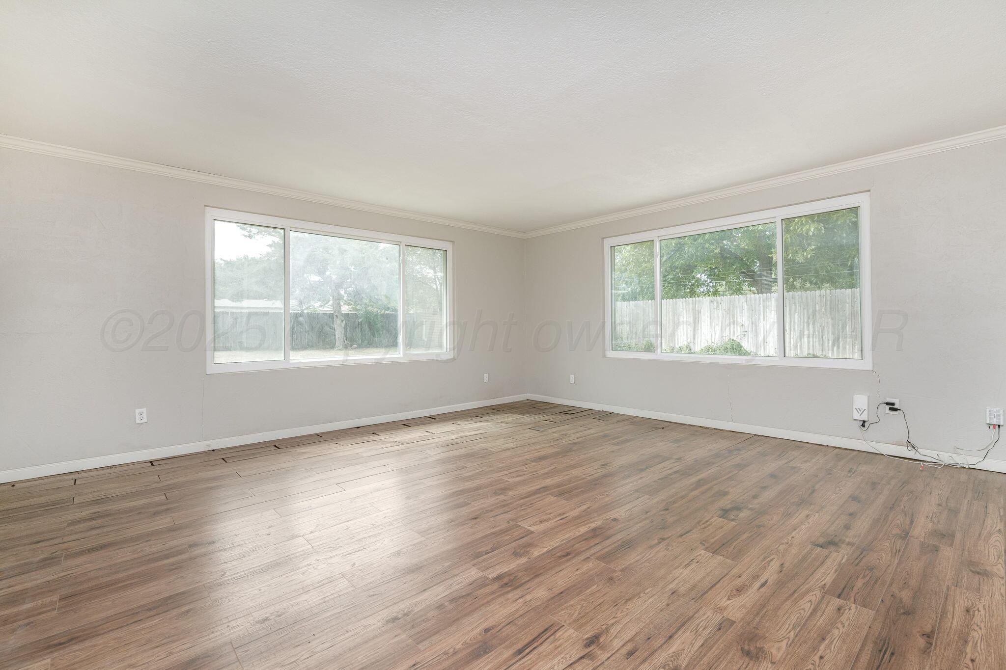 5507 Randolph Road Amarillo, TX 79106 - Photo 10 of 20 Sunroom