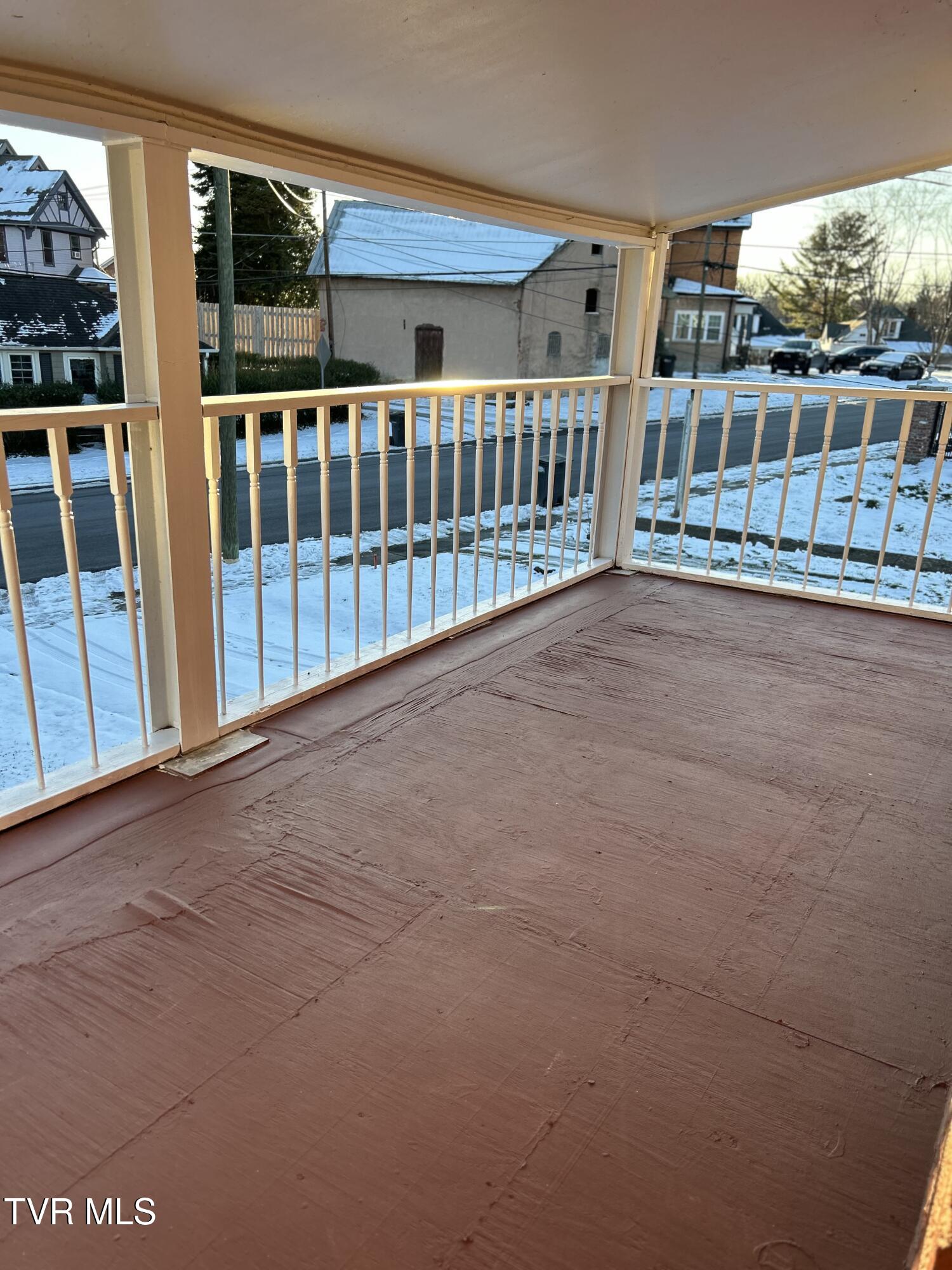 617 Taylor Street Bristol, TN 37620 - Photo 8 of 36 Taylor #1