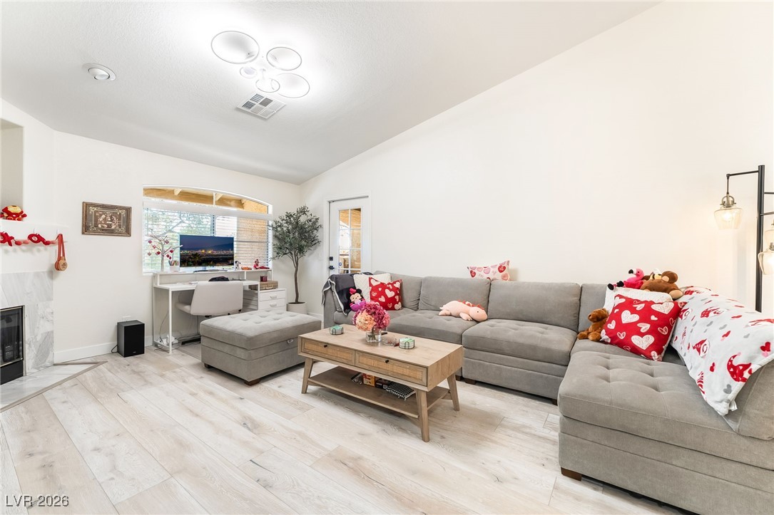 3320 South Fort Apache Road, Unit 213 Las Vegas, NV 89117 - Photo 13 of 35