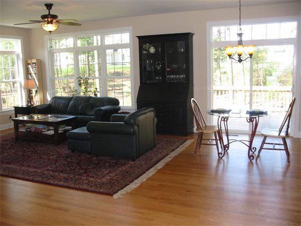 12 Fox Run Easthampton, MA 01027 - Photo 7 of 22