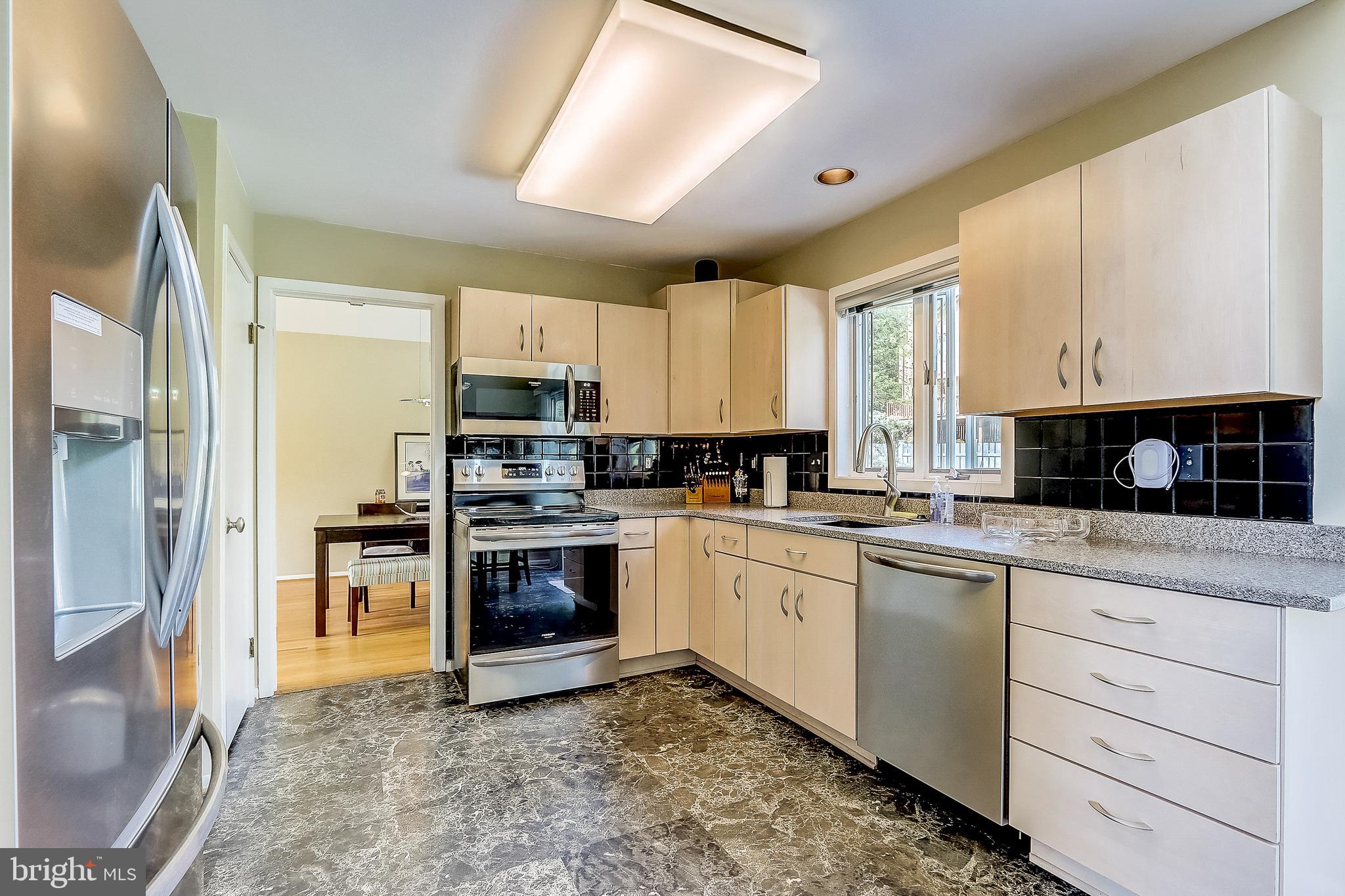 3738 Spring Lake Lane Owings Mills, MD 21117 - Photo 9 of 49
