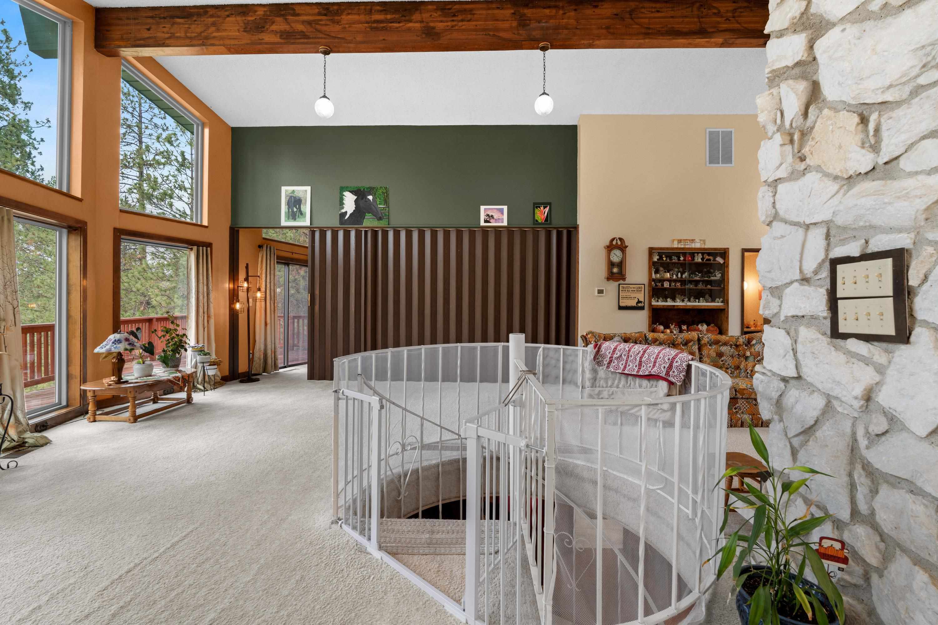 32302 North Hardesty Road Chattaroy, WA 99003 - Photo 22 of 50