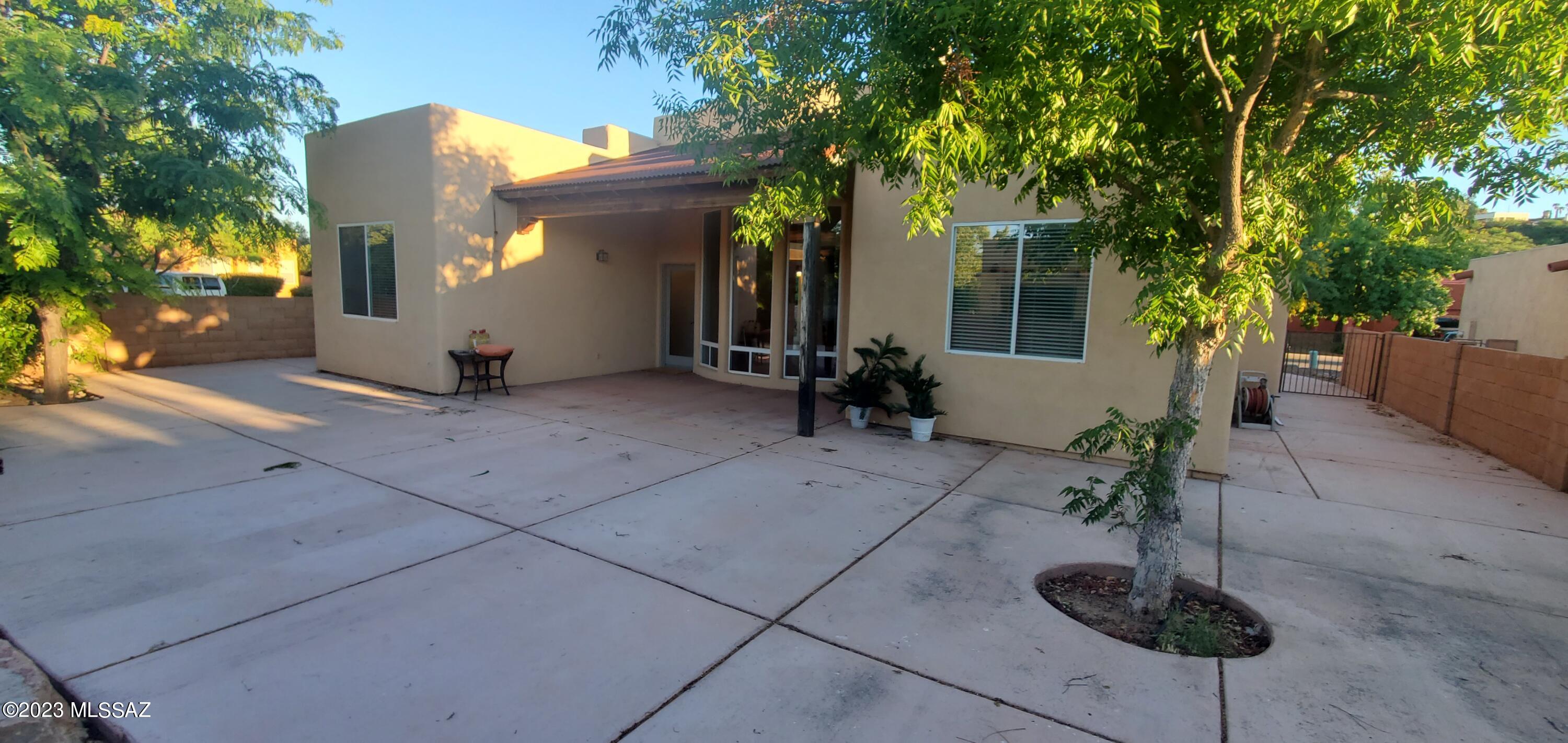 293 Circulo Bellagio Rio Rico, AZ 85648 - Photo 2 of 18