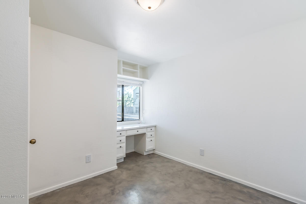 2744 North Country Club Road, Unit 102 Tucson, AZ 85716 - Photo 10 of 23