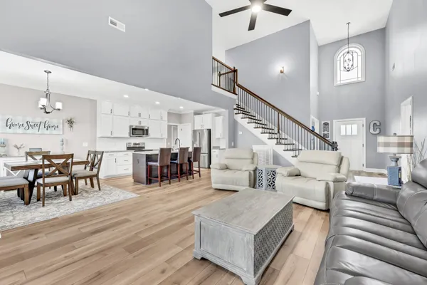 $570,000 | 1850 Shield Drive, Clarksville, TN 37043