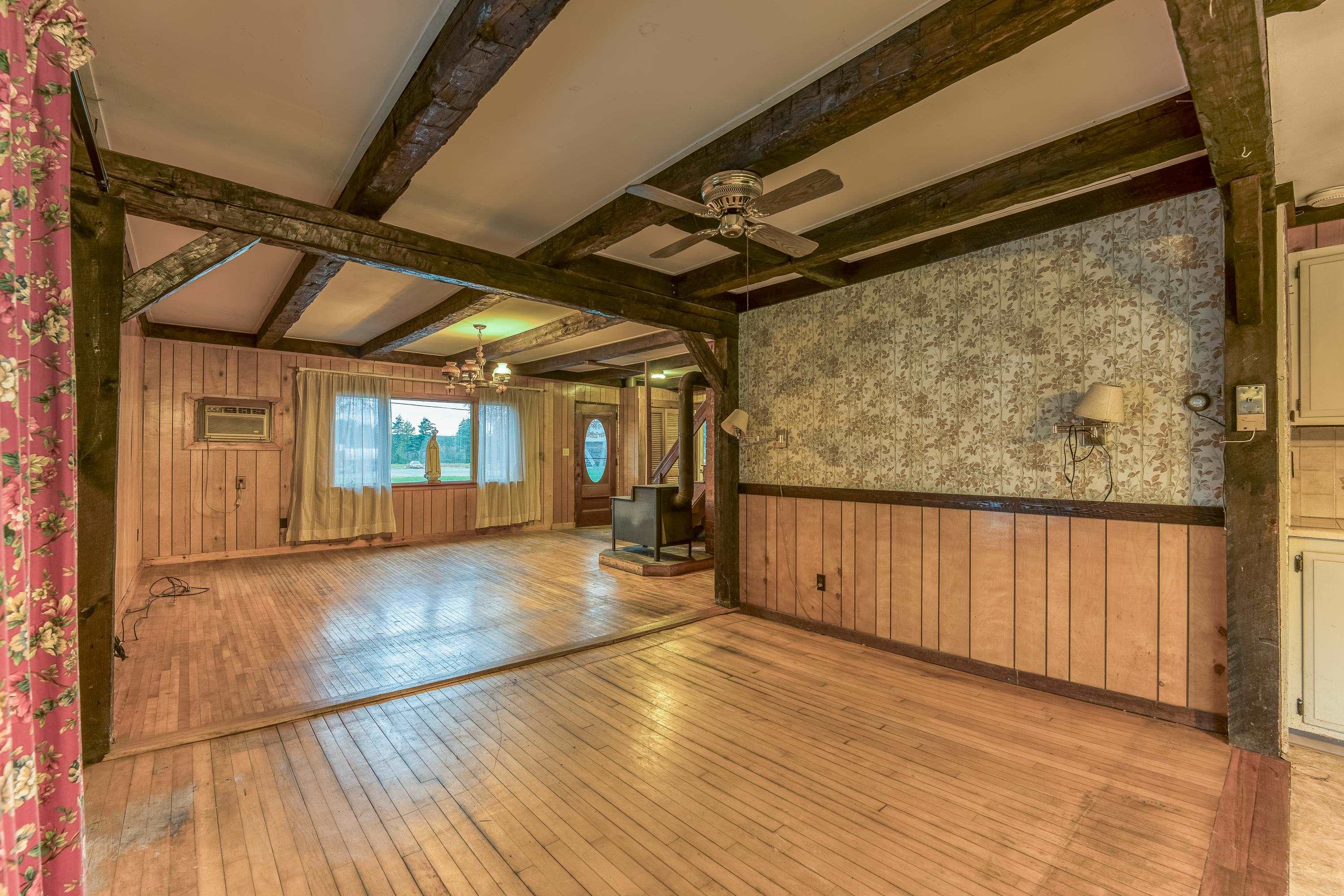 335 Brushwood Road Haverhill, NH 03774 - Photo 14 of 37