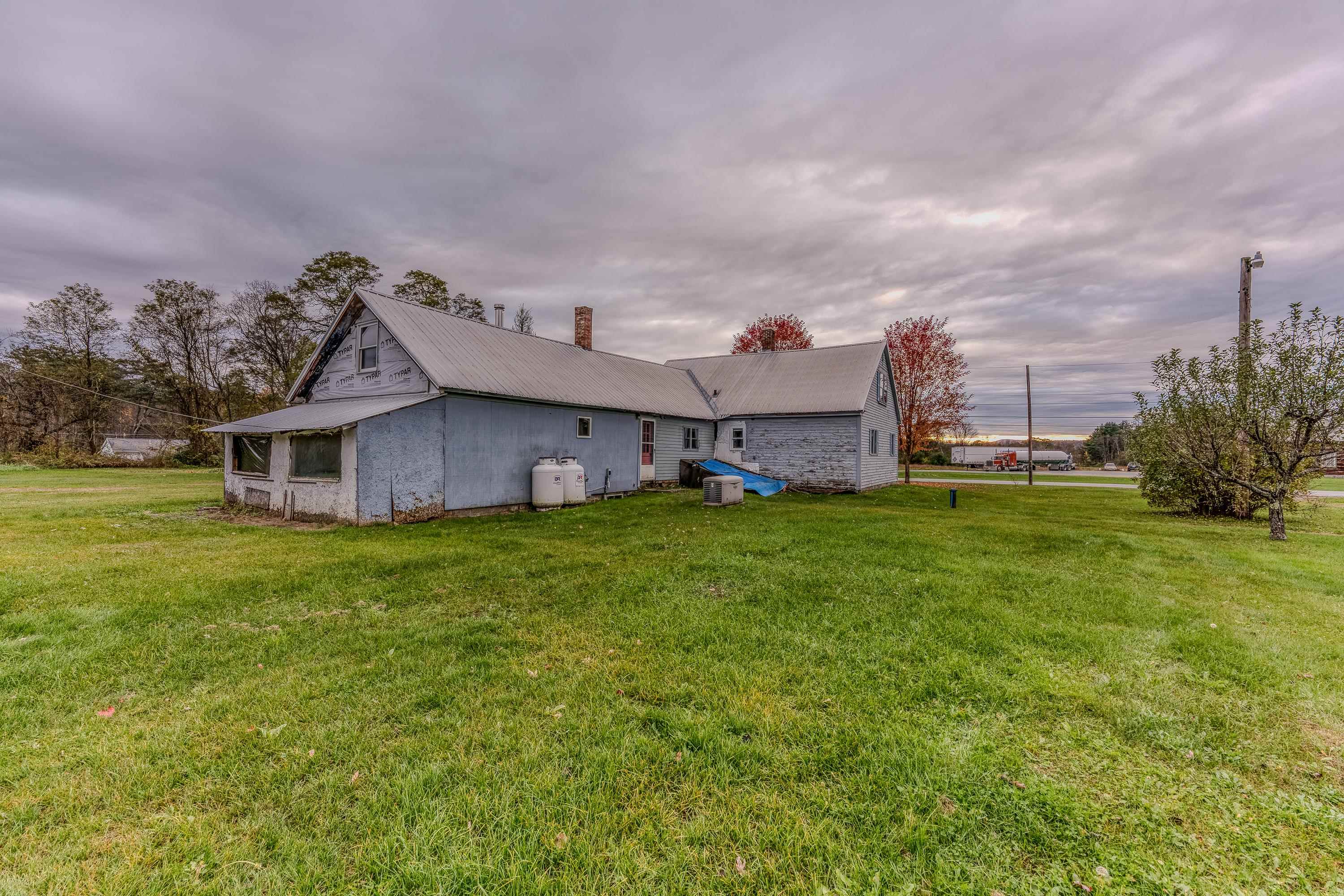 335 Brushwood Road Haverhill, NH 03774 - Photo 2 of 37