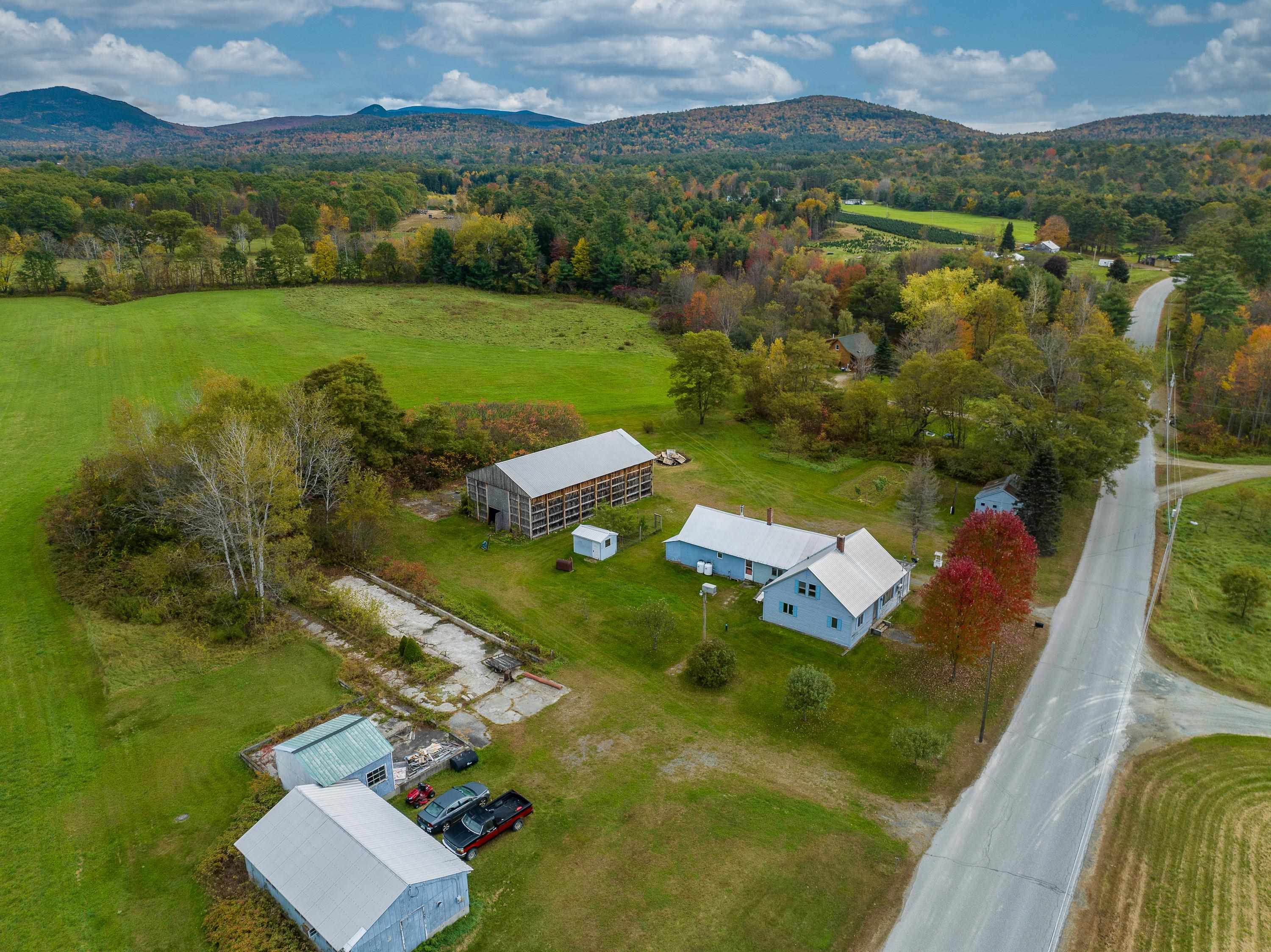 335 Brushwood Road Haverhill, NH 03774 - Photo 5 of 37