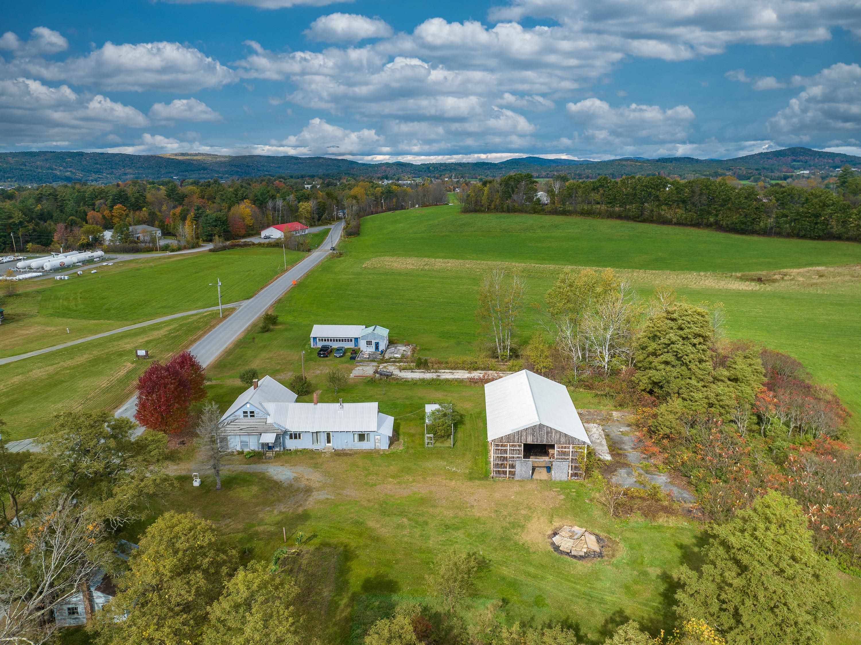 335 Brushwood Road Haverhill, NH 03774 - Photo 9 of 37