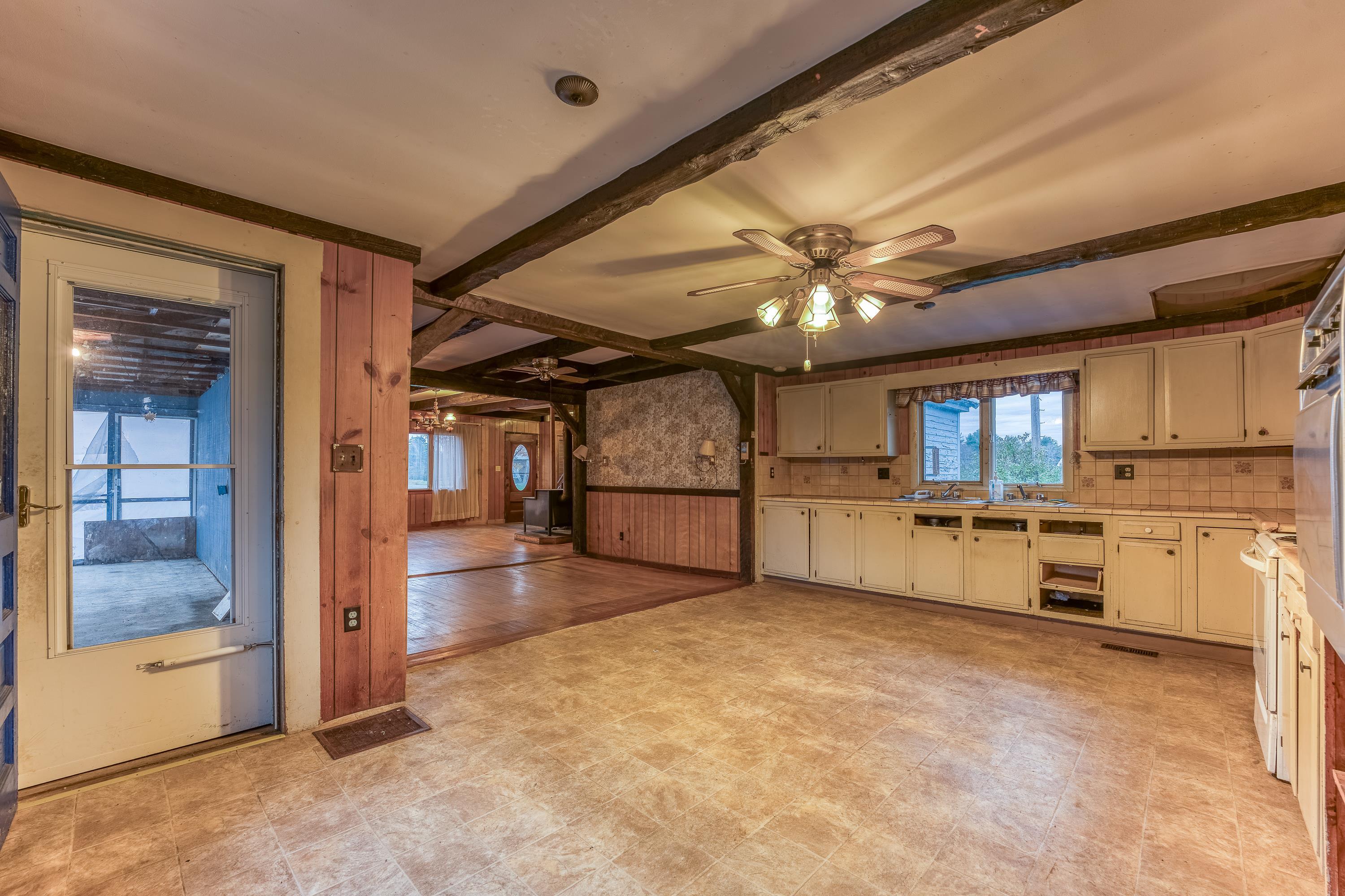 335 Brushwood Road Haverhill, NH 03774 - Photo 10 of 37