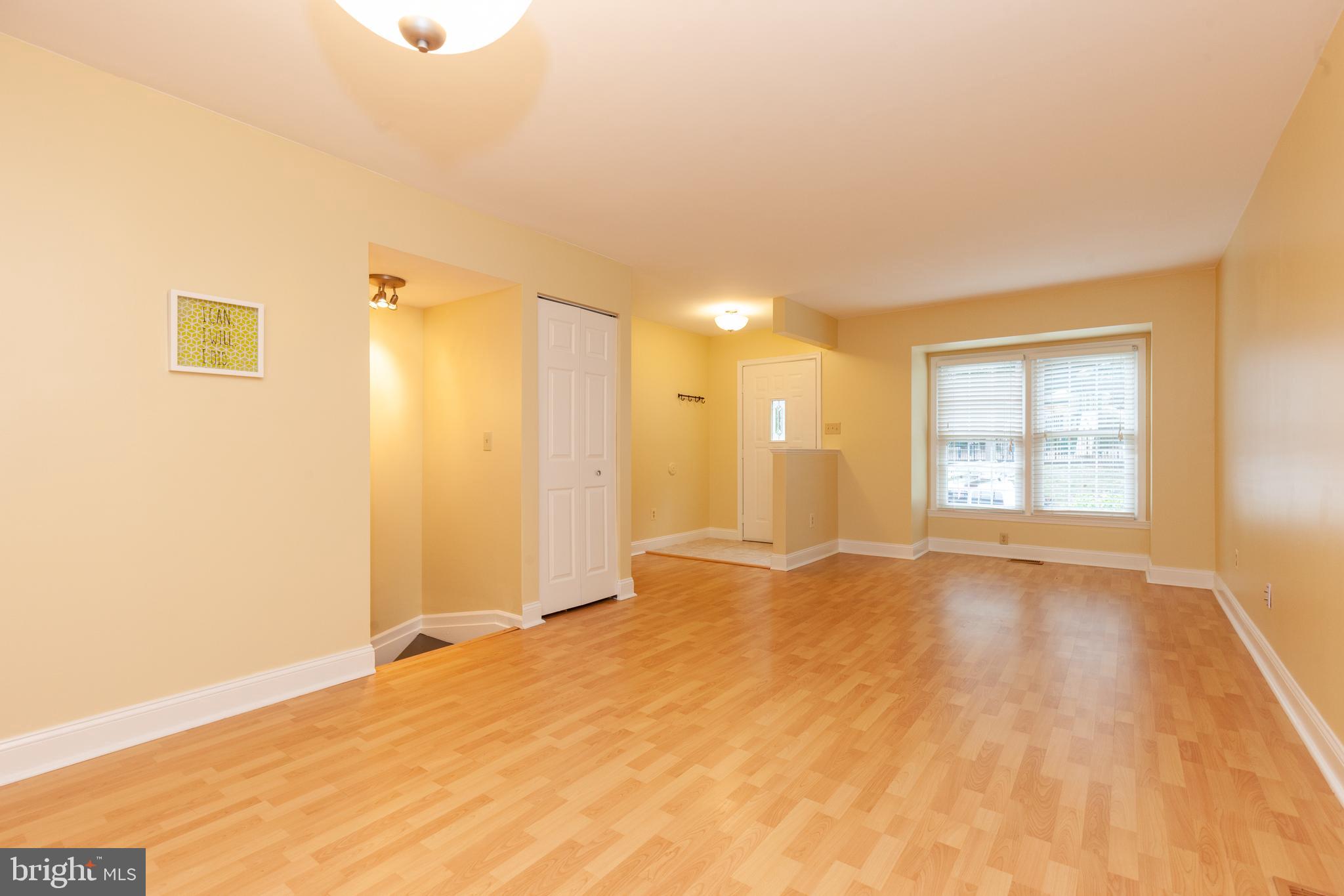 8528 Springfield Oaks Drive Springfield, VA 22153 - Photo 12 of 41 Gallery Image 12