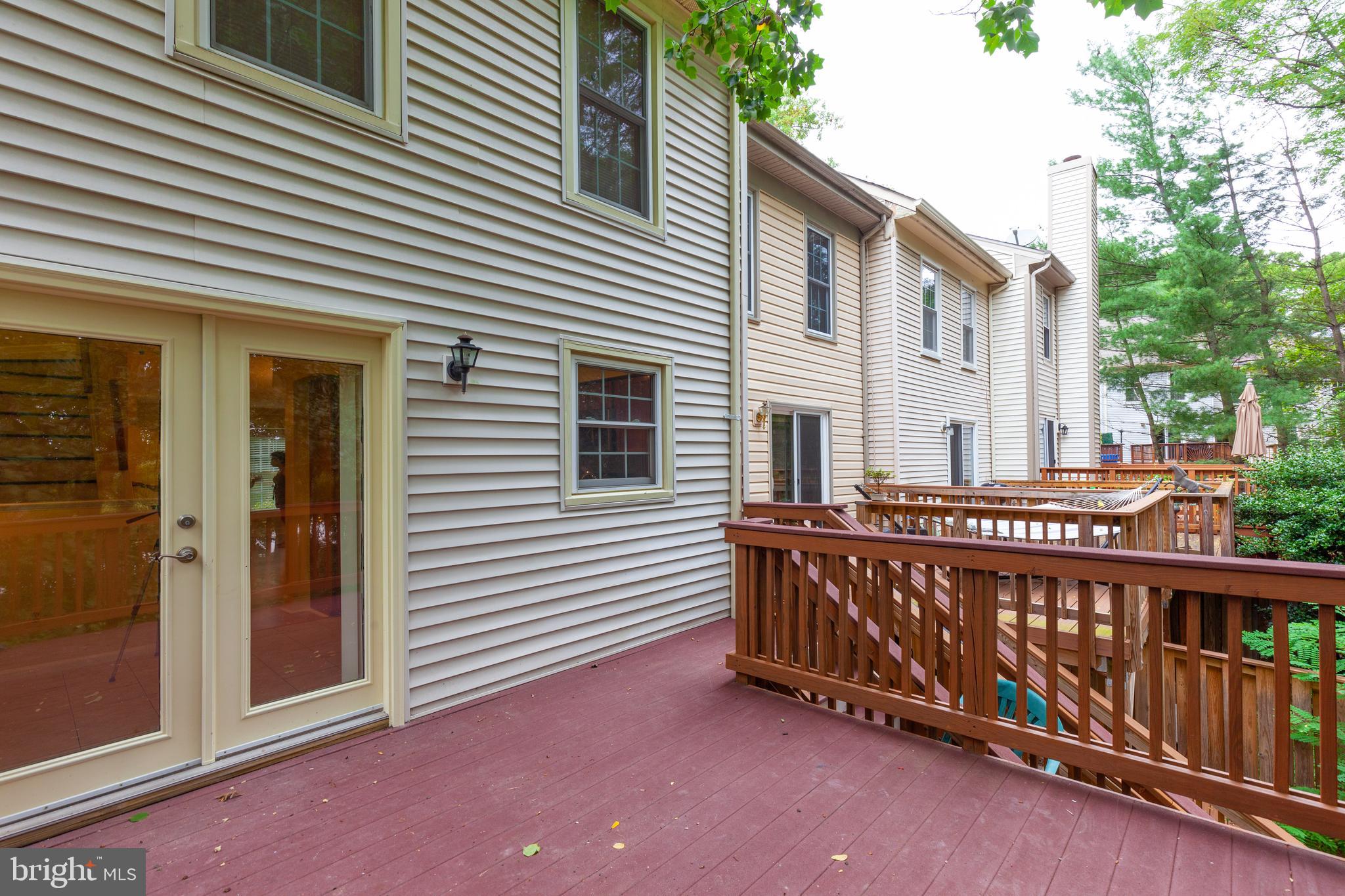8528 Springfield Oaks Drive Springfield, VA 22153 - Photo 9 of 41 Gallery Image 9
