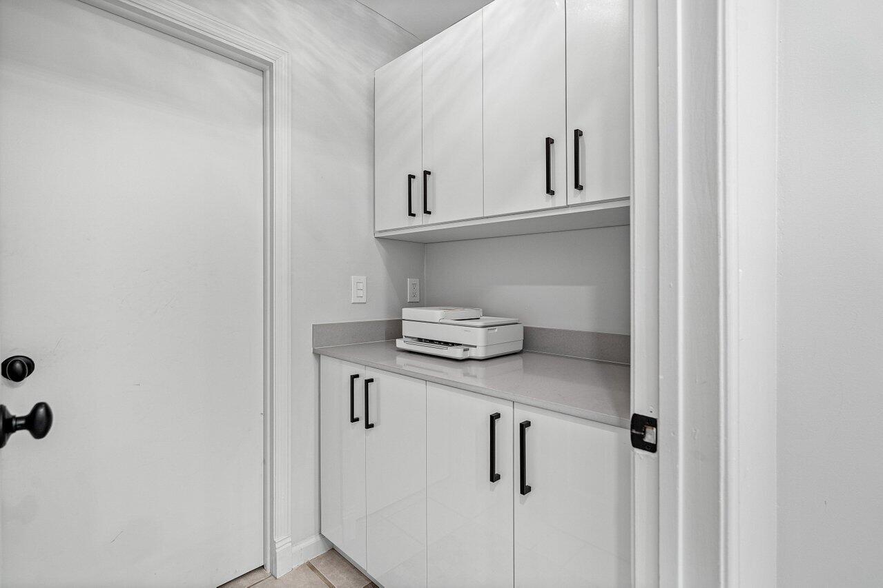 701 Gumtree Road North Palm Beach, FL 33408 - Photo 24 of 44 024-701GumtreeRoad-NorthPalmBeach-FL-334