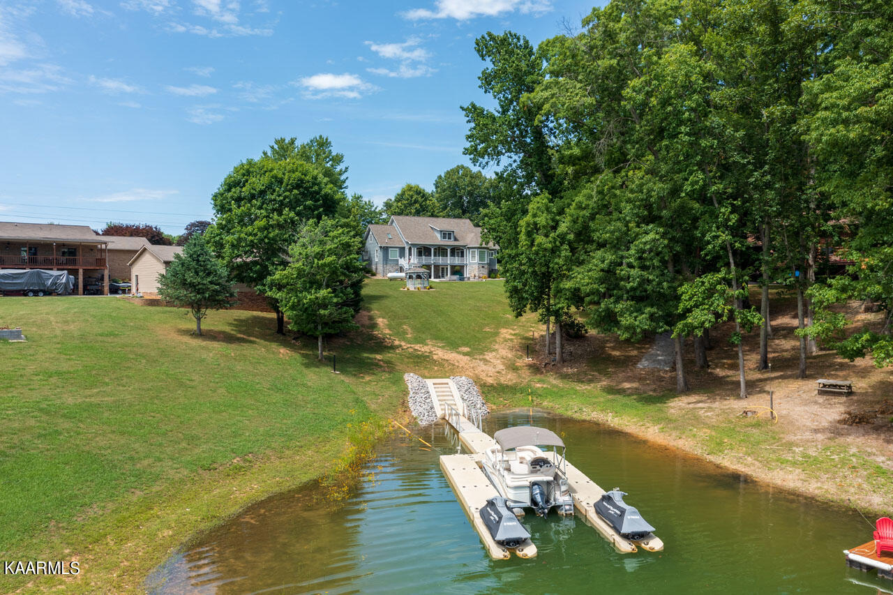 312 7 Oaks Drive Rutledge, TN 37861 - Photo 13 of 57 312 Seven Oaks 5