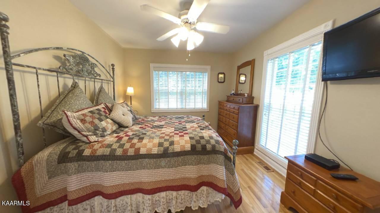 312 7 Oaks Drive Rutledge, TN 37861 - Photo 31 of 57 Bedroom_20220617010349
