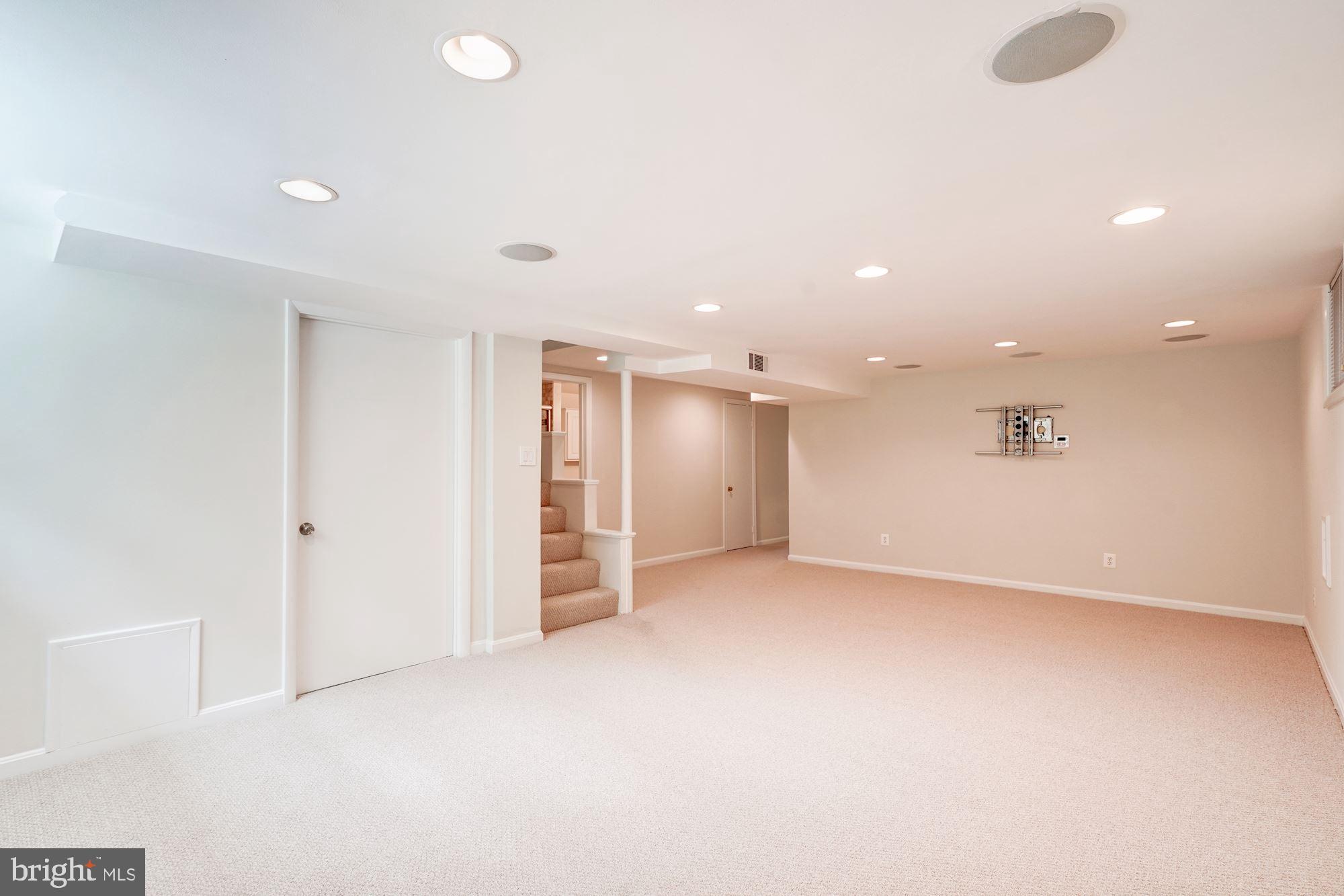 6800 Dean Drive McLean, VA 22101 - Photo 11 of 18 Basement w/ new carpet & fresh paint