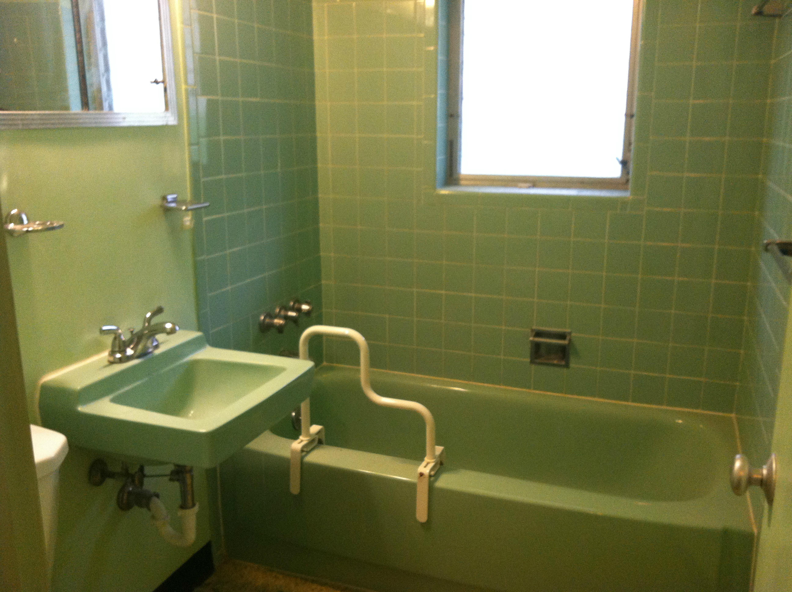 5596 South Rue Road West Palm Beach, FL 33415 - Photo 10 of 21 BATHROOM TUB-SHOWER