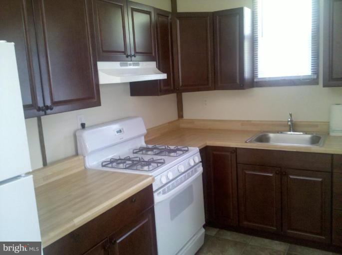 4103 Raspe Avenue Baltimore, MD 21206 - Photo 3 of 14 Kitchen #1