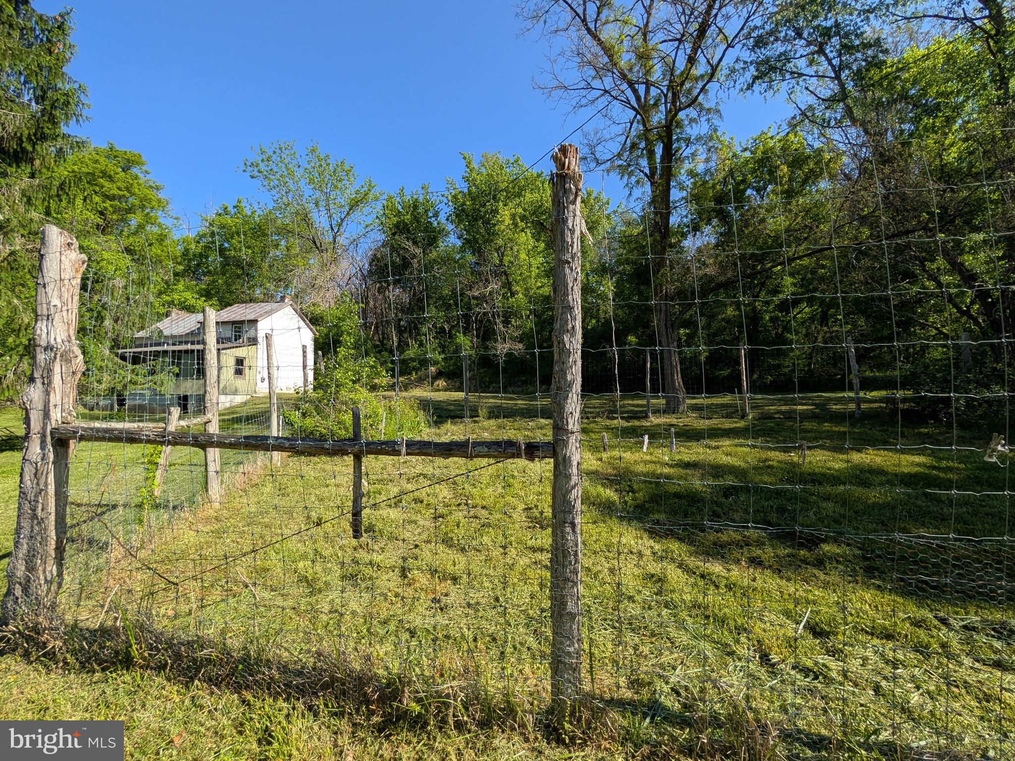 189 Piedmont Orchard Road Linden, VA 22642 - Photo 7 of 19