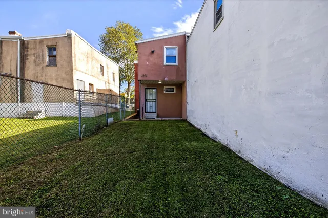 a view of front door of house