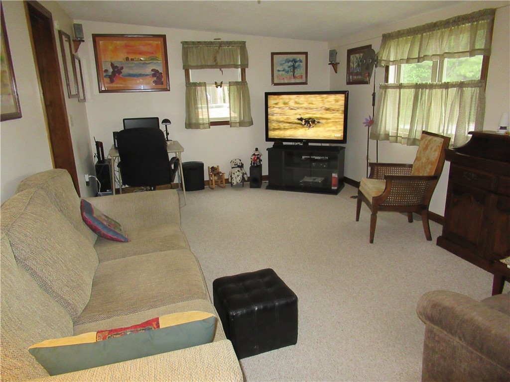 40 Lane F Coventry, RI 02816 - Photo 19 of 20 Gallery Image 19