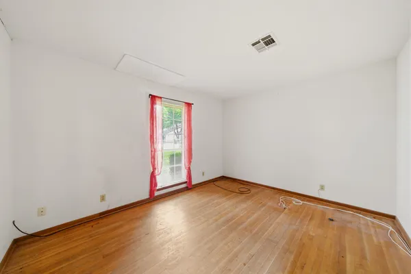 $425,000 | 1501 Early Lane, Houston, TX 77055