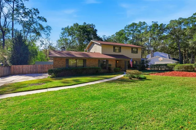 $575,000 | 3021 Northwest 10th Place, Gainesville, FL 32605