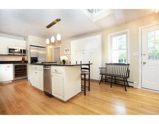 81 R Summer Street Hingham, MA 02043 - Photo 1 of 34 Gallery Image 1