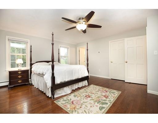 81 R Summer Street Hingham, MA 02043 - Photo 17 of 34 Gallery Image 17