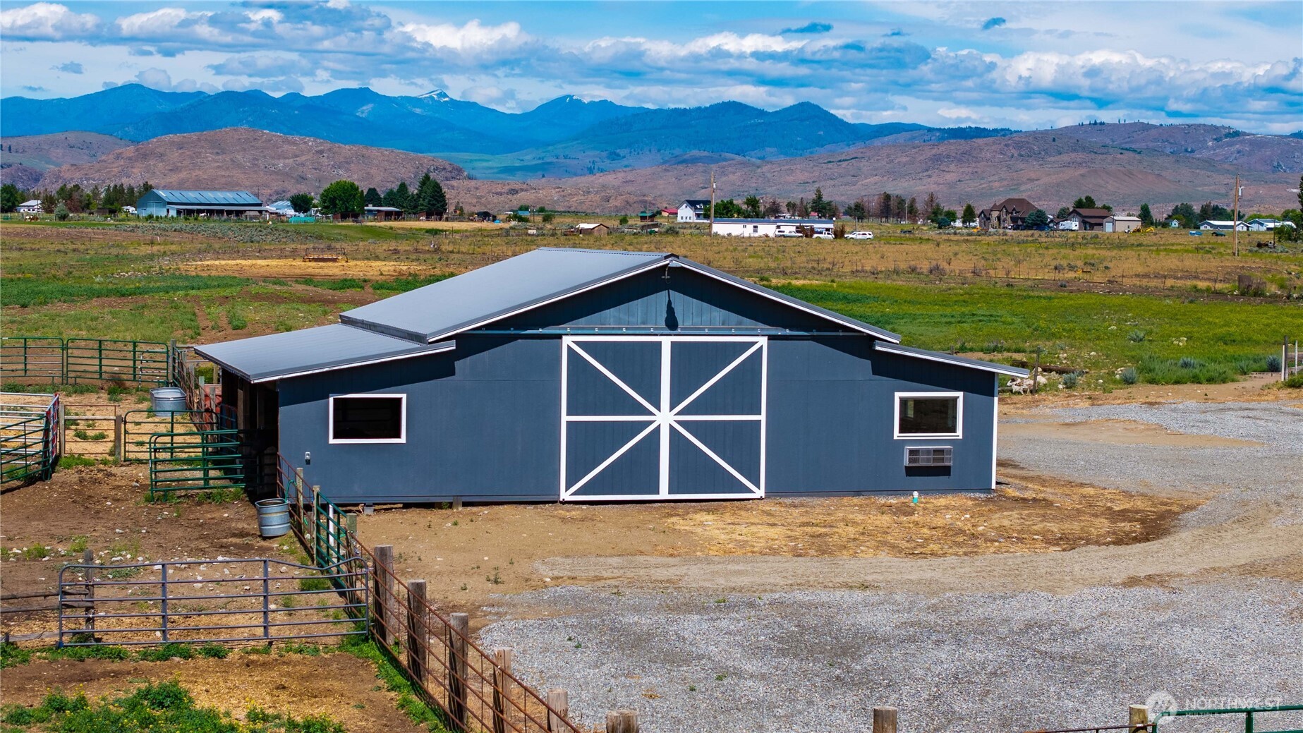 225 Robinson Canyon Road Omak, WA 98841 - Photo 4 of 39