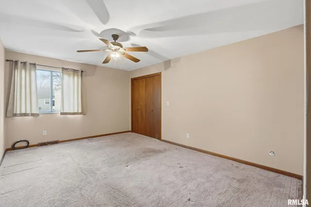 $164,500 | 2200 36th Street, Unit 3C, Rock Island, IL 61201