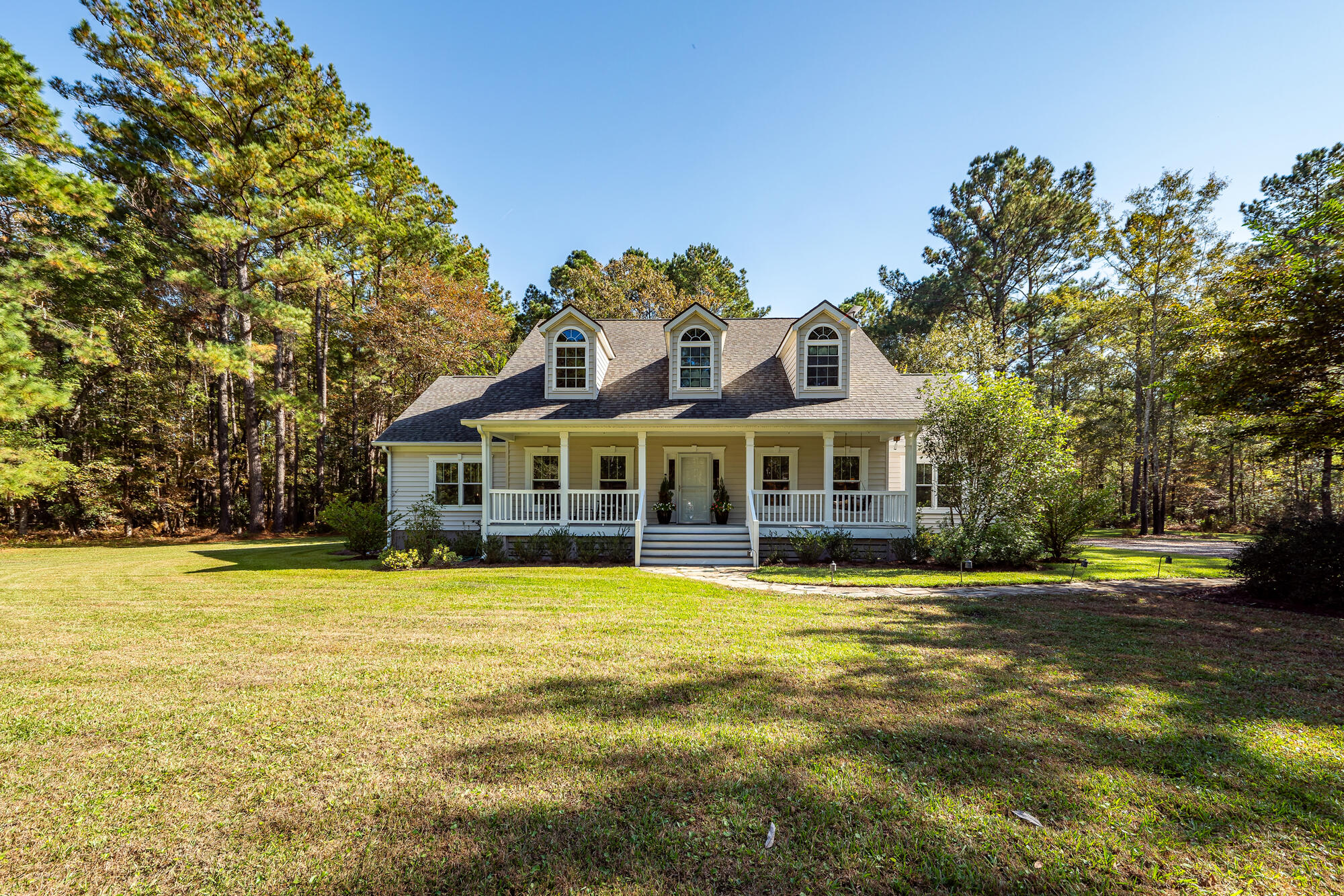 5950 Lowell Reed Road Ravenel, SC 29470 - Photo 1 of 120 01
