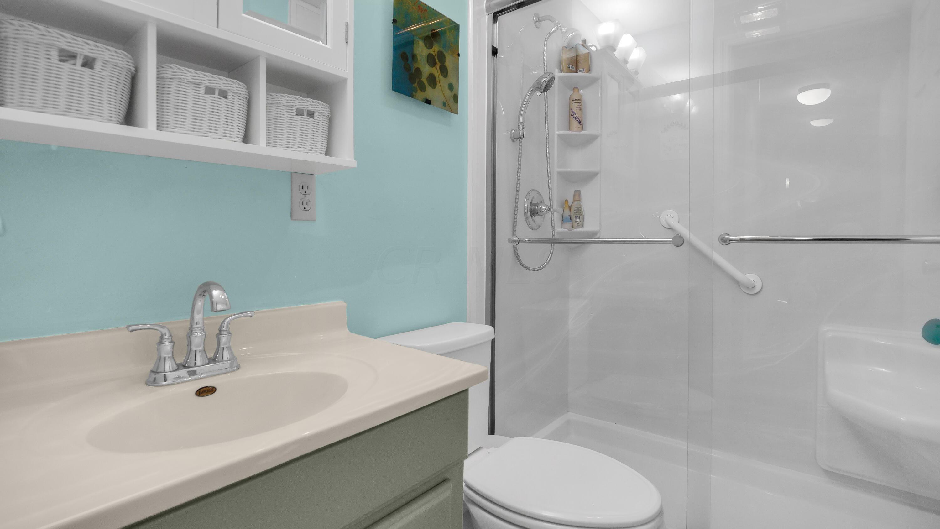 4251 Troy Road Delaware, OH 43015 - Photo 22 of 34 Full Bath