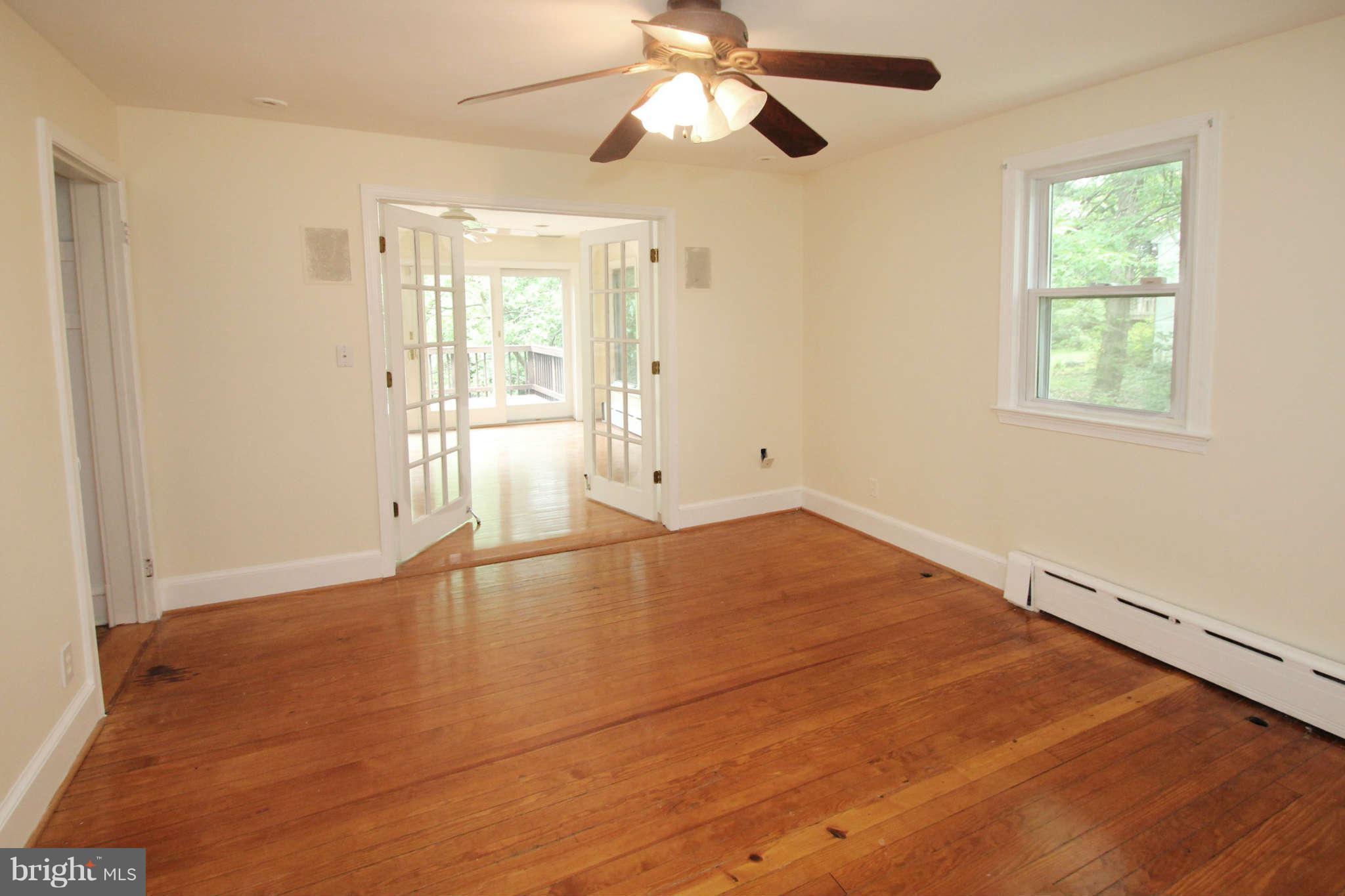 1812 Powder Mill Road Silver Spring, MD 20903 - Photo 11 of 23 Den