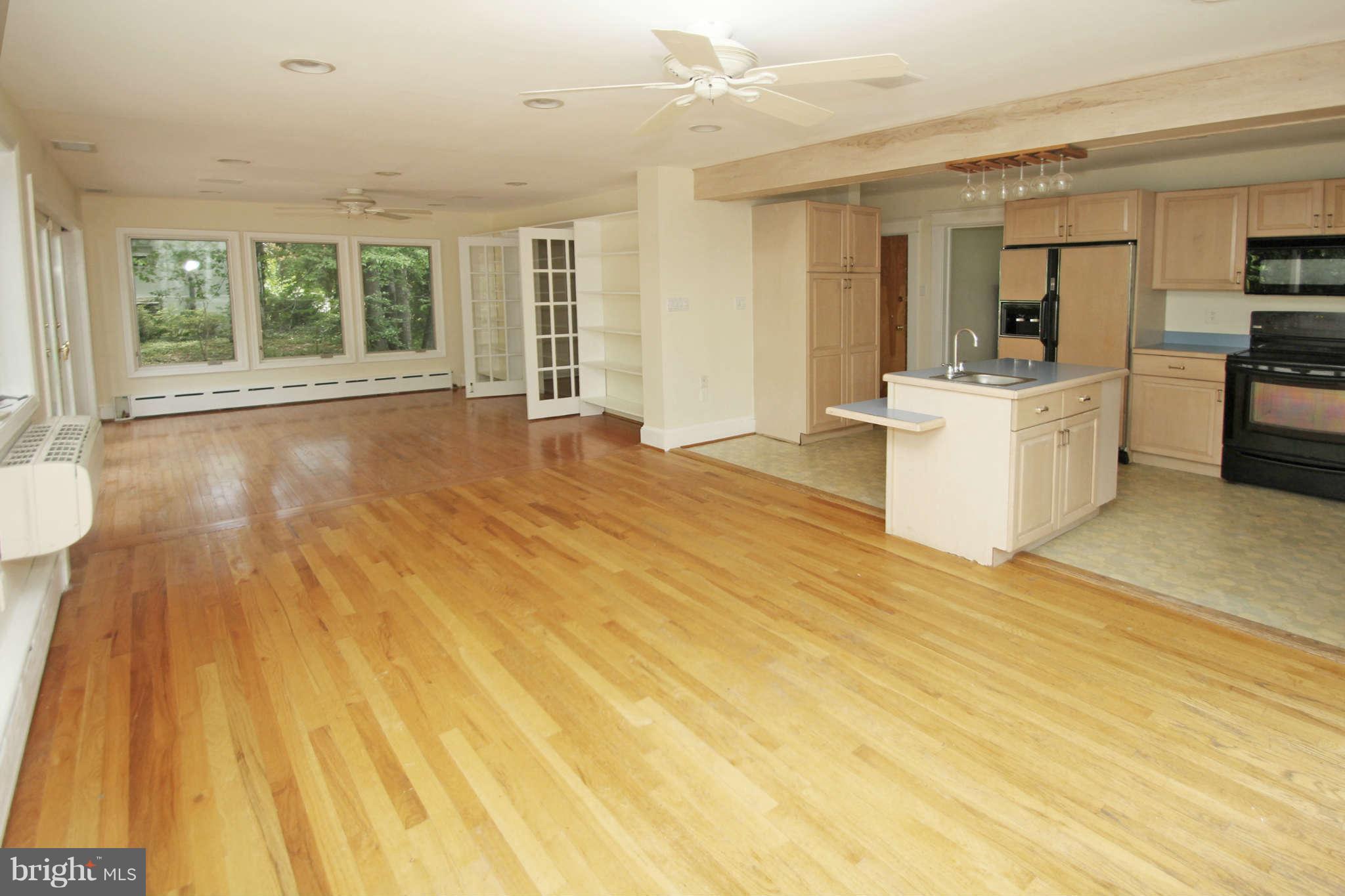 1812 Powder Mill Road Silver Spring, MD 20903 - Photo 3 of 23 Family Room