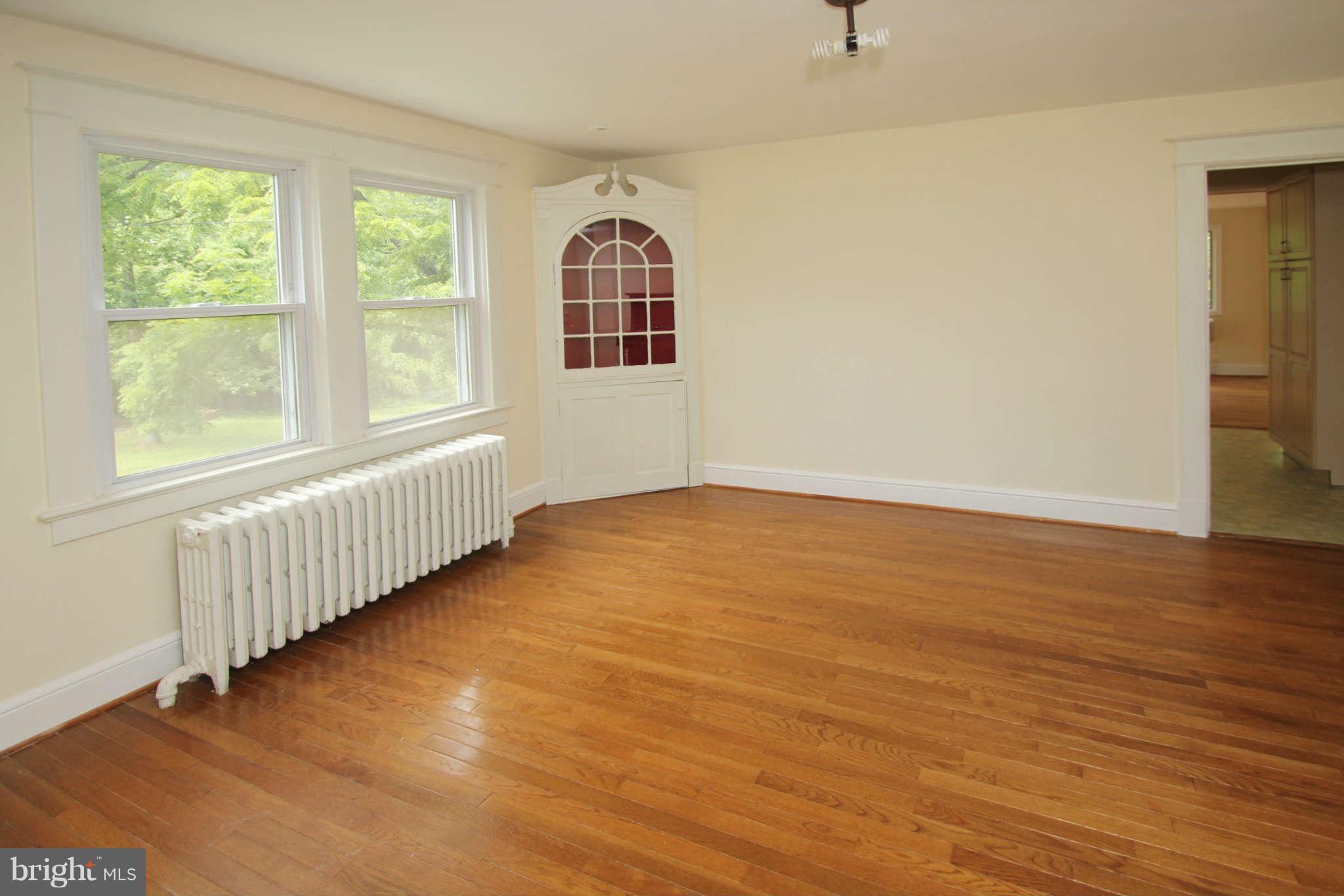 1812 Powder Mill Road Silver Spring, MD 20903 - Photo 9 of 23 Dining Room