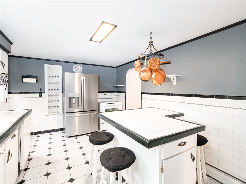 18 Lowell Street Coventry, RI 02816 - Photo 28 of 45