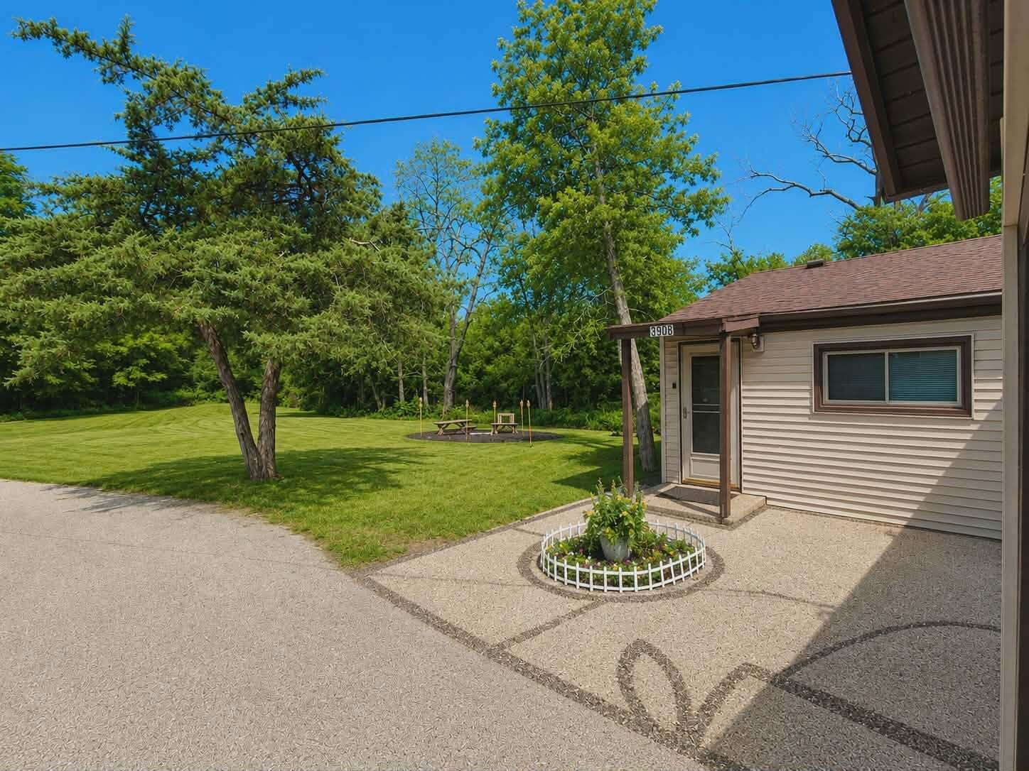 3908 Valley Road Caledonia, WI 53406 - Photo 14 of 14 724551902_862851393112933_25109604090708
