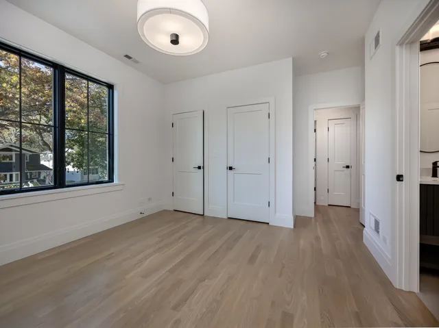 $2,849,000 | 410 Prairie Avenue, Wilmette, IL 60091