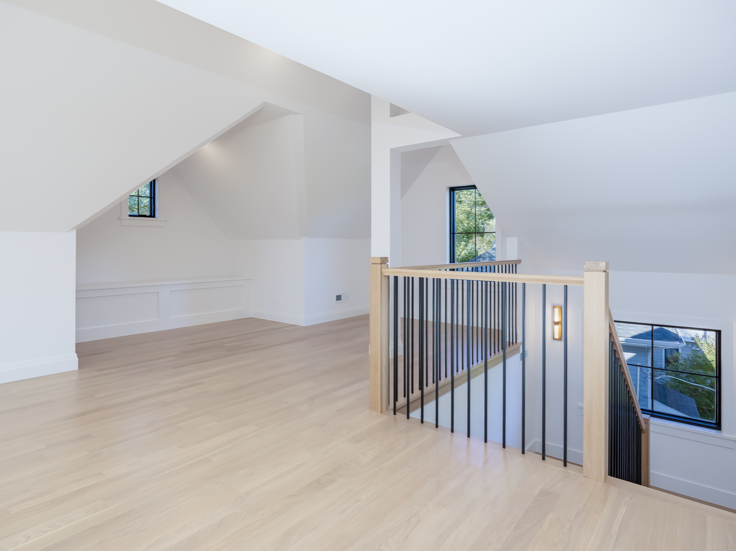410 Prairie Avenue Wilmette, IL 60091 - Photo 33 of 44 a view of a hallway view with staircase